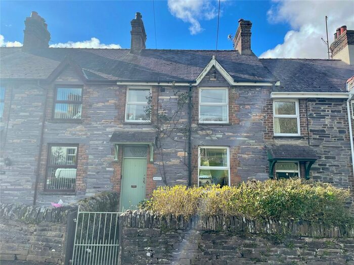 2 Bedroom Terraced House For Sale In Victoria Terrace, Nantlle, Caernarfon, Gwynedd, LL54