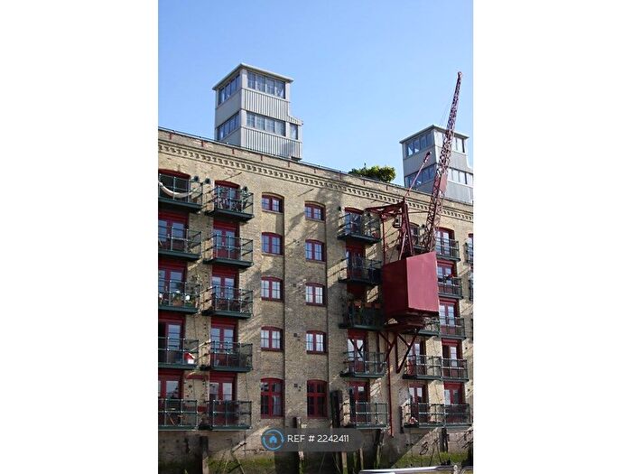 1 Bedroom Flat To Rent In Rotherhithe Street, London, SE16