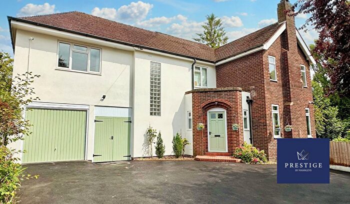 4 Bedroom Detached House For Sale In Crescent Road, Telford, Shropshire, TF1