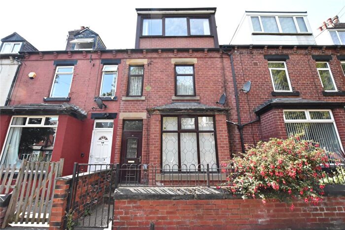 3 Bedroom Terraced House For Sale In Victoria Avenue, Leeds, West Yorkshire, LS9