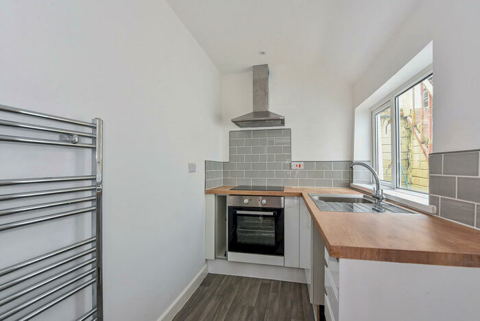 3 Bedroom Terraced House To Rent In Charles Street, Porth, CF39