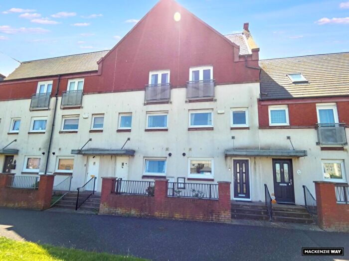 4 Bedroom Town House For Sale In Princes Street, Ardrossan, KA22
