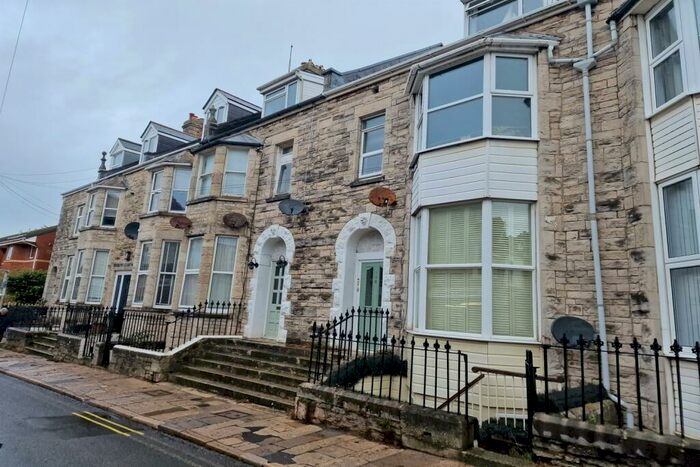 2 Bedroom Flat To Rent In Wareham, BH19
