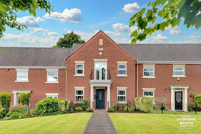3 Bedroom Terraced House For Sale In Selwyn Road, Burntwood, WS7