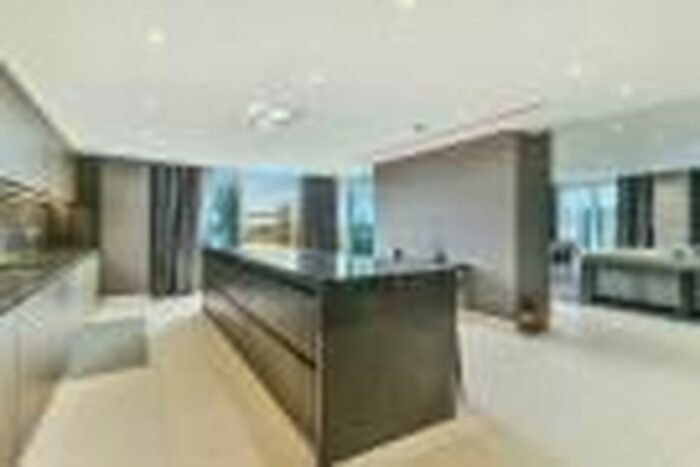 3 Bedroom Flat To Rent In Sugar Quay, London, EC3R