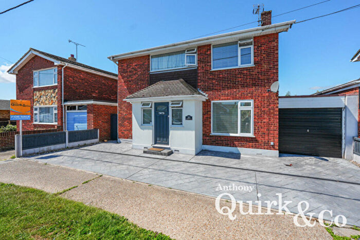 3 Bedroom Detached House For Sale In Margraten Avenue, Canvey Island, SS8