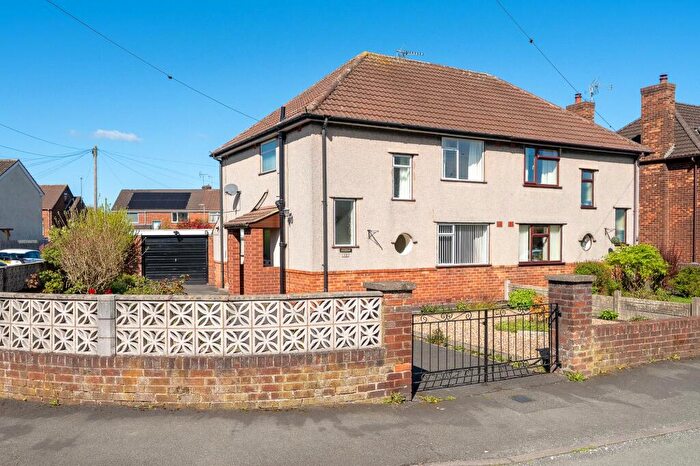 3 Bedroom Semi-Detached House For Sale In Little Mountain Road, Buckley, CH7
