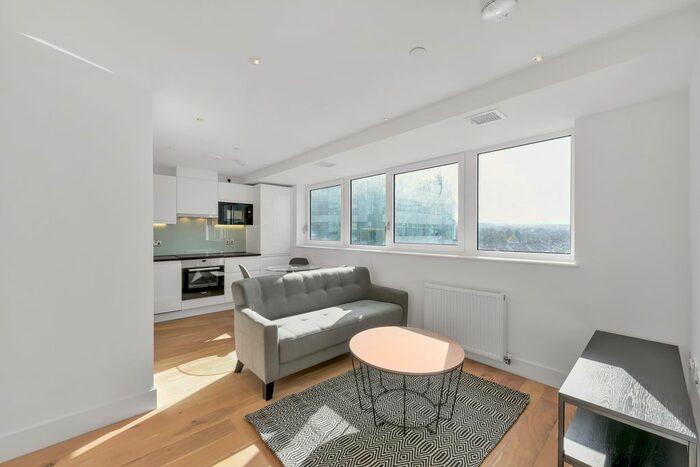 1 Bedroom Flat To Rent In The Residences, Edridge Road, Croydon, CR0