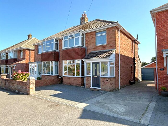 3 Bedroom Semi-Detached House For Sale In East Wyld Road, Weymouth, DT4