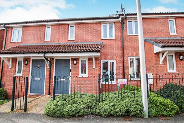 2 Bedroom Terraced House For Sale In Myrtlebury Way, Exeter, EX1