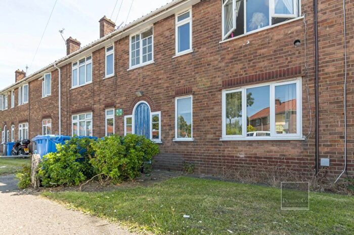 1 Bedroom Apartment For Sale In Shorncliffe Close, Norwich, NR3