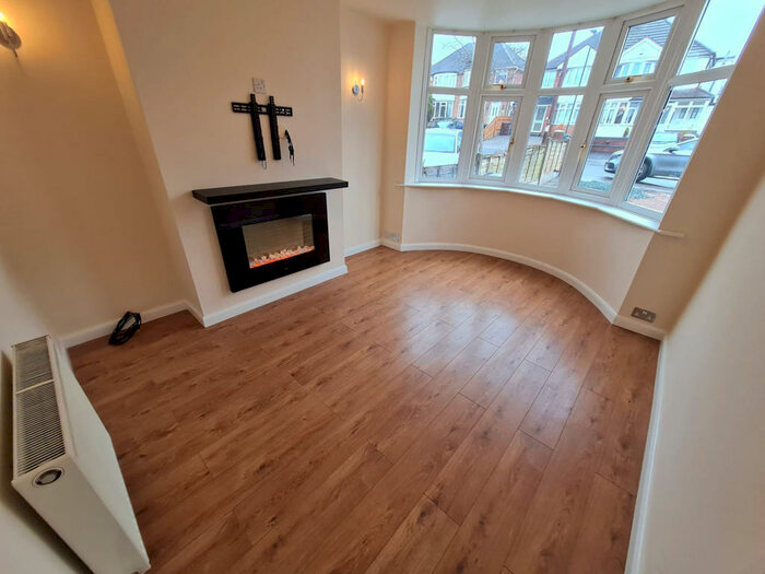 3 Bedroom Semi-Detached House To Rent In Berkeley Road, Shirley, Solihull, B90