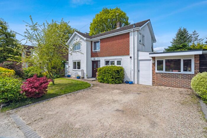 4 Bedroom Detached House For Sale In Honorwood Close, Prestwood, HP16