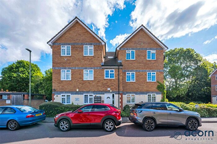 2 Bedroom Flat For Sale In Blackcap Court, Eagle Drive, London, NW9