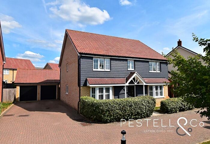 5 Bedroom Detached House For Sale In Jennings Close, Bishop's Stortford, CM23