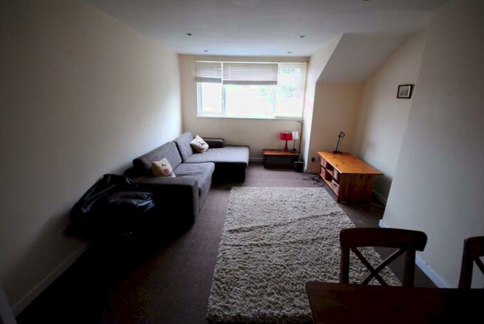 2 Bedroom Property To Rent In St Georges Terrace, NE2