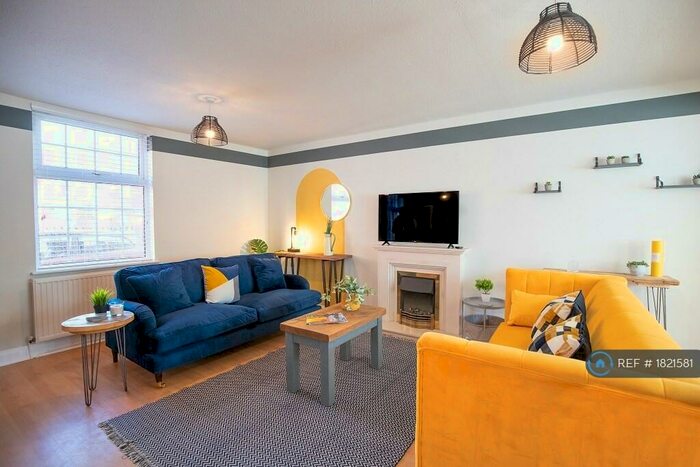 3 Bedroom Terraced House To Rent In Brookside, Ashby-De-La-Zouch, LE65