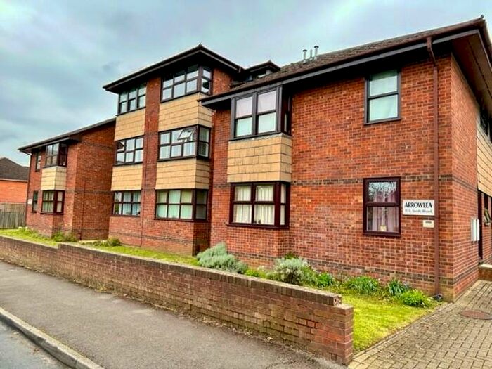 1 Bedroom Apartment To Rent In Swift Road, Woolston, Southampton, SO19