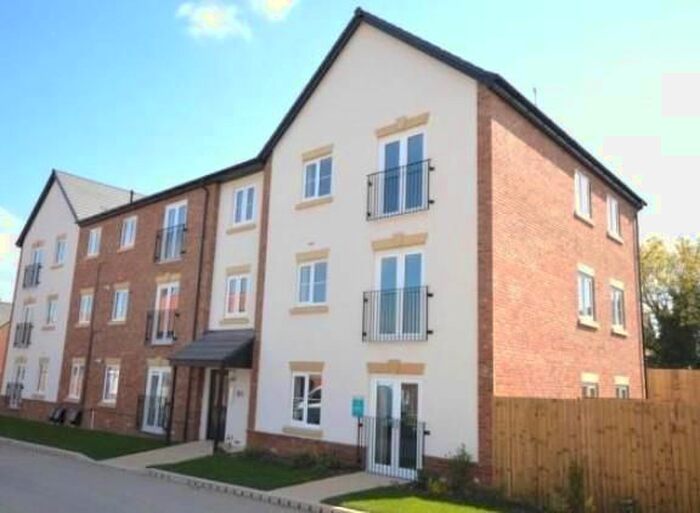 2 Bedroom Flat To Rent In Old Farm Drive, Marston Green, Birmingham, B37
