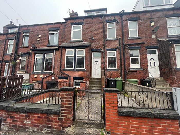 2 Bedroom Terraced House To Rent In Raincliffe Grove, Leeds, LS9