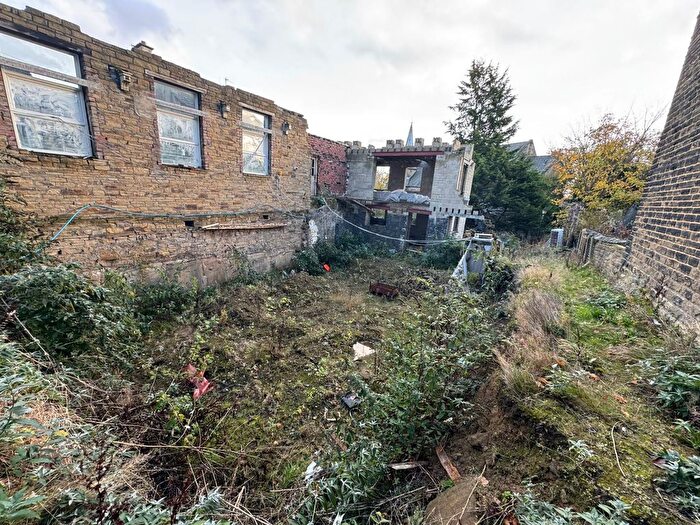 Land For Sale In Daisy Hill Back Lane, Bradford, West Yorkshire, BD9
