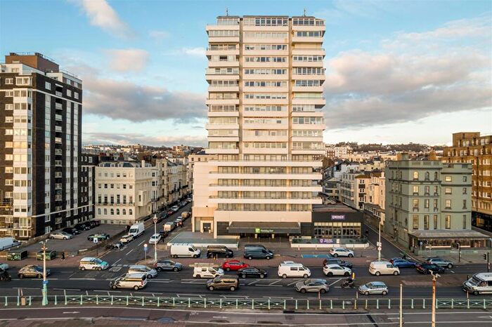 1 Bedroom Apartment To Rent In Kings Road, Brighton, BN1