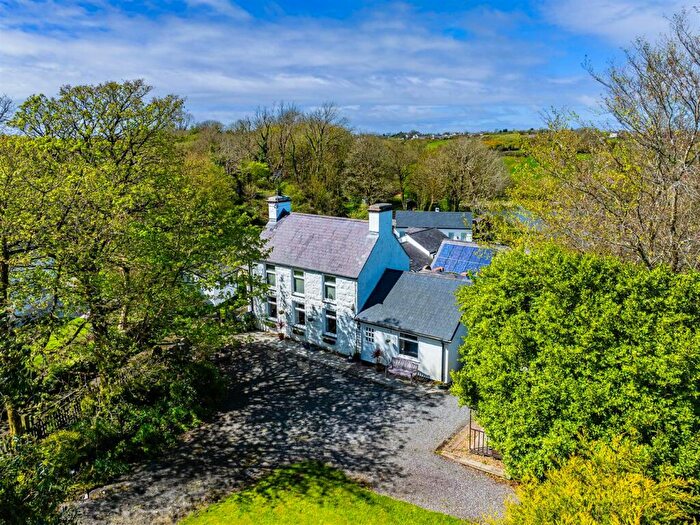 9 Bedroom Country House For Sale In Tyn-Y-Gongl, LL74