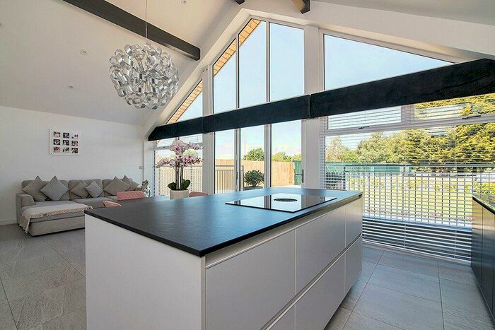 4 Bedroom Detached House To Rent In Lake Drive, Tidbury Green, Solihull, West Midlands, B90