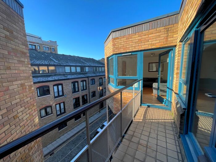2 Bedroom Flat To Rent In Wapping High Street, Wapping, London, E1W