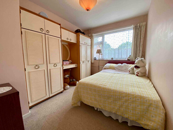 2 Bedroom Semi-Detached Bungalow For Sale In Haven Close, Felixstowe, IP11
