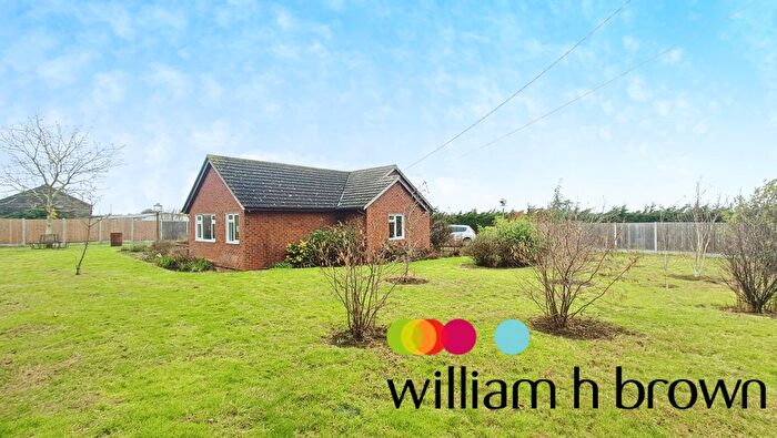 2 Bedroom Bungalow To Rent In Fambridge Road, Mundon, Maldon, CM9