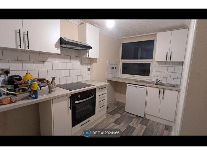 1 Bedroom Flat To Rent In Livingstone Road, Blackpool, FY1