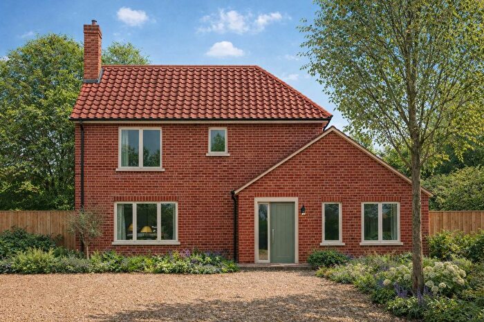3 Bedroom Detached House For Sale In Fen Lane, Sawtry, Cambridgeshire., PE28