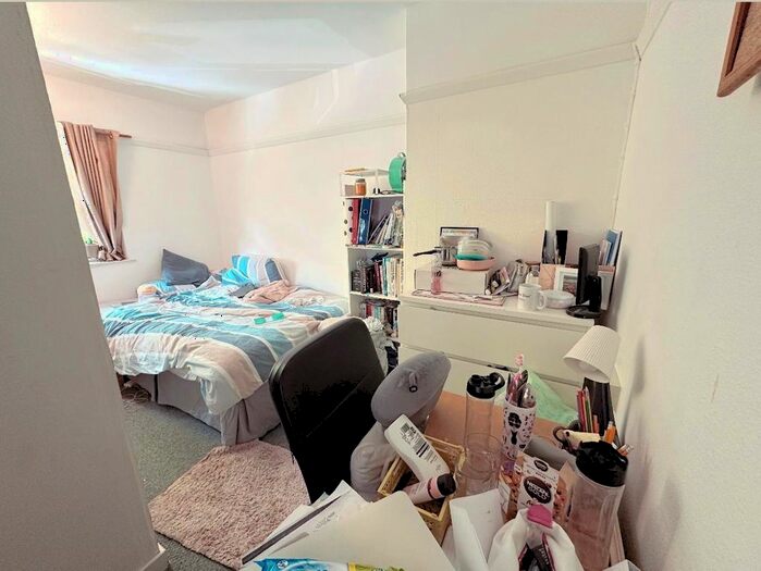 5 Bedroom Property To Rent In Gipsy Lane, Headington, Oxford, OX3