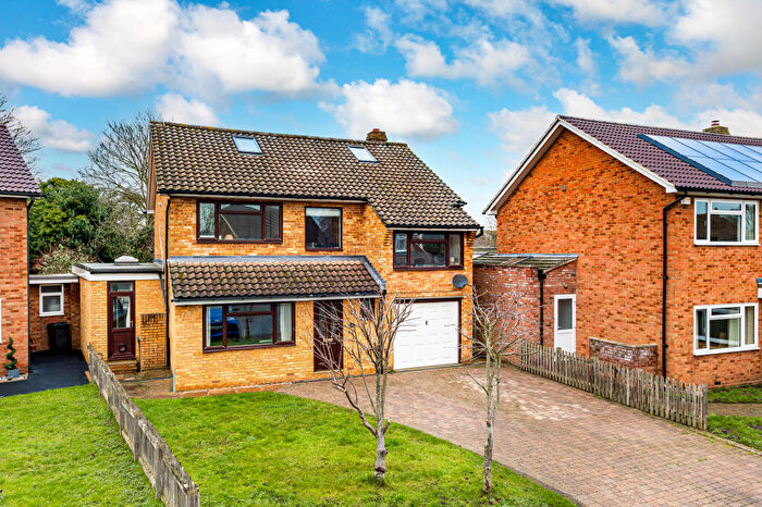 5 Bedroom Detached House For Sale In Old Windsor, SL4