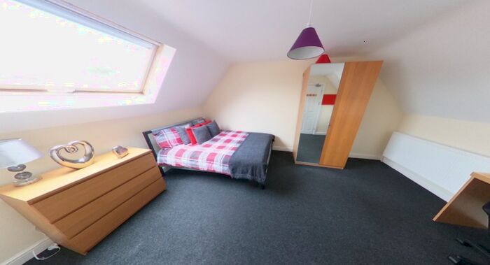 3 Bedroom House To Rent In Flat A Carholme Road, Lincoln, Lincoln, LN1