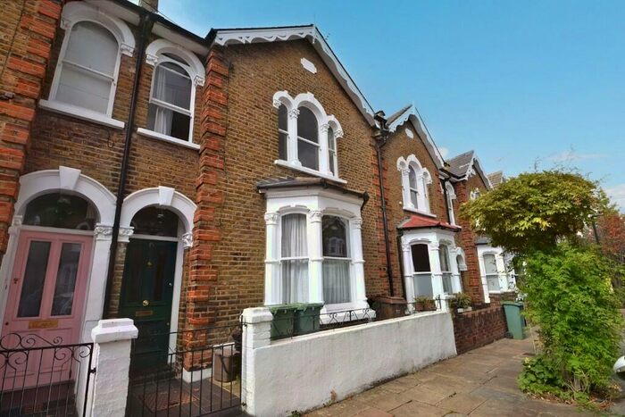 3 Bedroom Terraced House To Rent In Twisden Road, Dartmouth Park, London, NW5