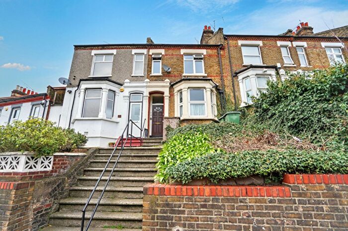 1 Bedroom Flat For Sale In Plumstead Common Road, London, SE18