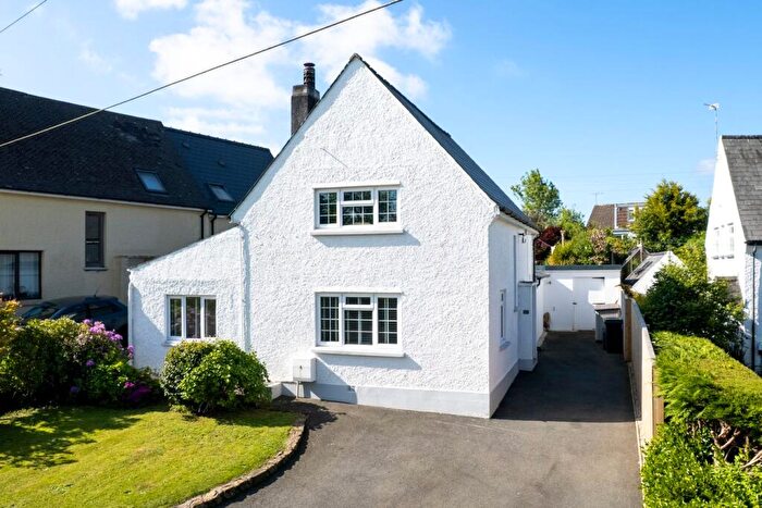 3 Bedroom Detached House For Sale In Uzmaston Road, Haverfordwest, SA61