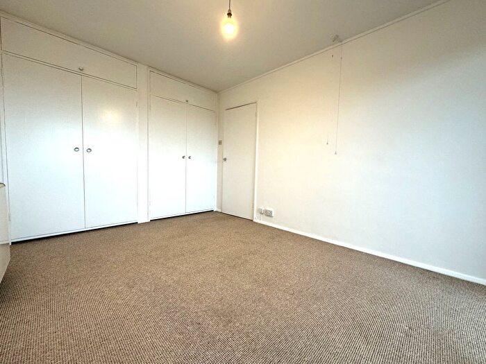 1 Bedroom Flat To Rent In Blackboy Road, Exeter, EX4