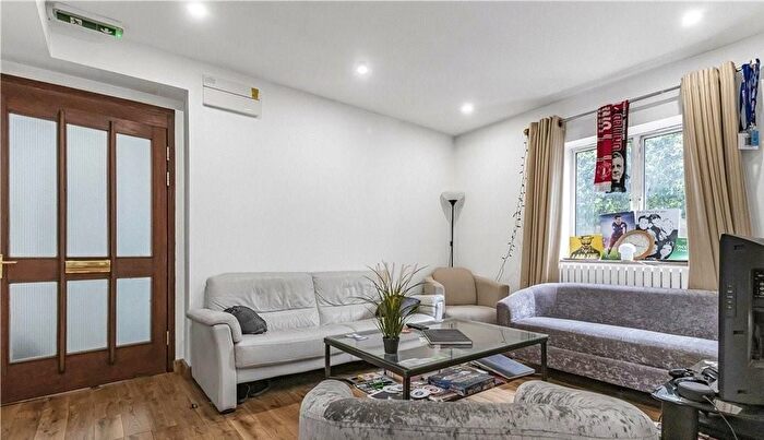 2 Bedroom Flat To Rent In Abercorn Place, St John's Wood, NW8