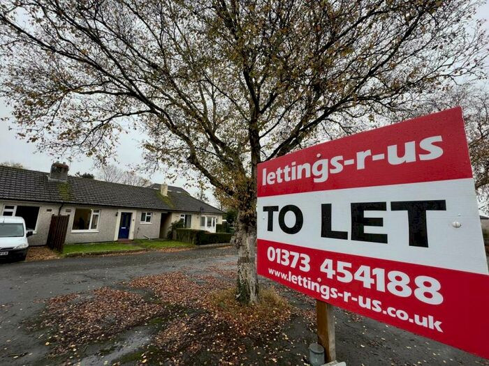 1 Bedroom Semi-Detached Bungalow To Rent In St Johns Road, Frome, Somerset, BA11