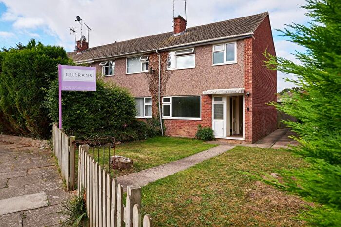3 Bedroom End Of Terrace House For Sale In Tudor Green, Chester, CH1