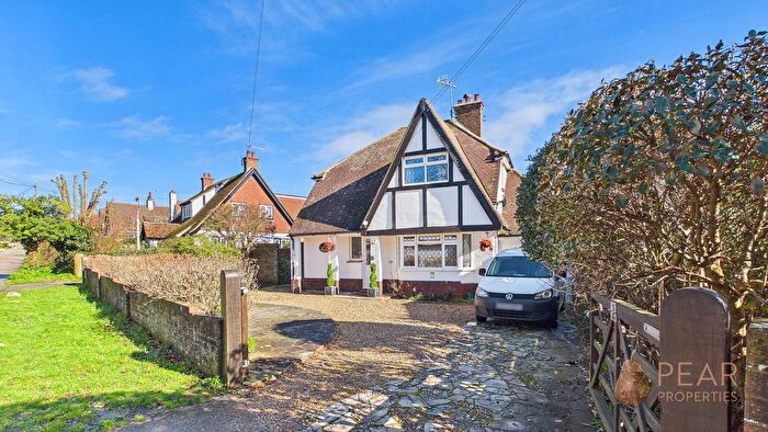 3 Bedroom Detached House For Sale In Parkside, Shoreham-By-Sea, BN43