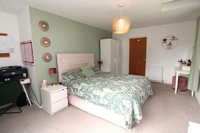 3 Bedroom Detached Bungalow For Sale In Dores Avenue, Holm, Inverness., IV2