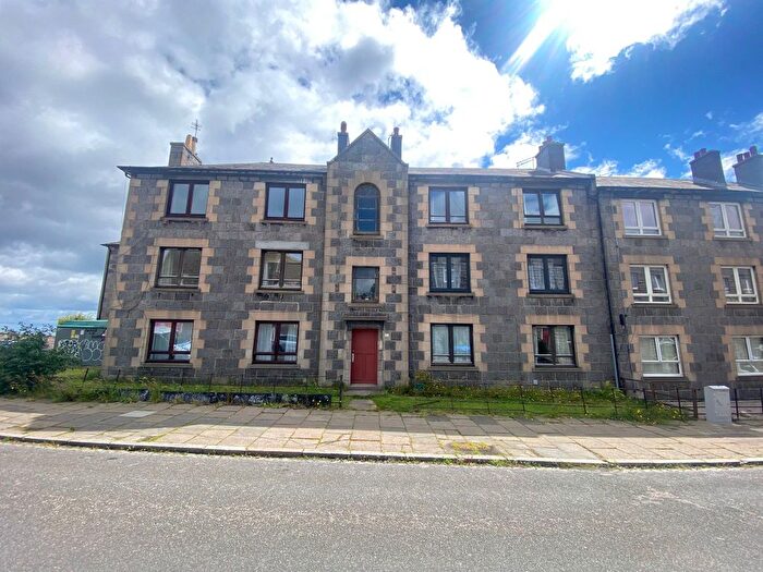 2 Bedroom Flat For Sale In Flat E, Roslin Street, Aberdeen, Aberdeen City, AB24