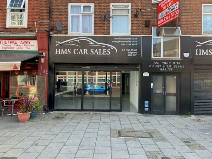 2 Bedroom Flat To Rent In High Street, Edgware, Middlesex, HA8