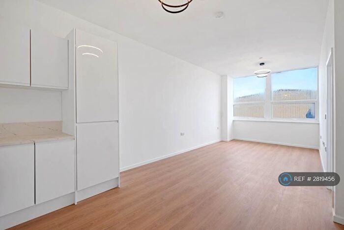 1 Bedroom Flat To Rent In Sandwell, Sandwell, B66