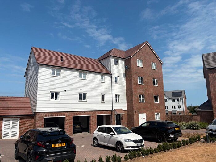 2 Bedroom Flat To Rent In Pictor Drive, Margate, CT9