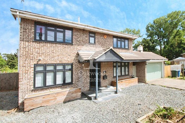 5 Bedroom Detached House To Rent In Bells Lane, Horton, Slough, SL3